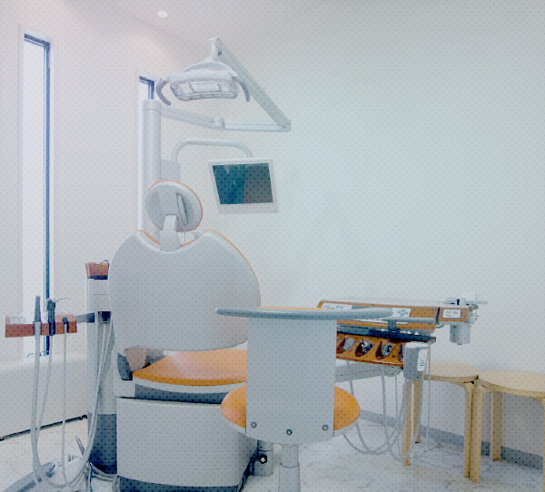 START OF THE ART KNOWLEDGE AND TECHNOLOGY 最先端の知識と技術で理想の歯科治療を すべての歯科医師・歯科衛生士がマイクロスコープを活用し治療の質にこだわります